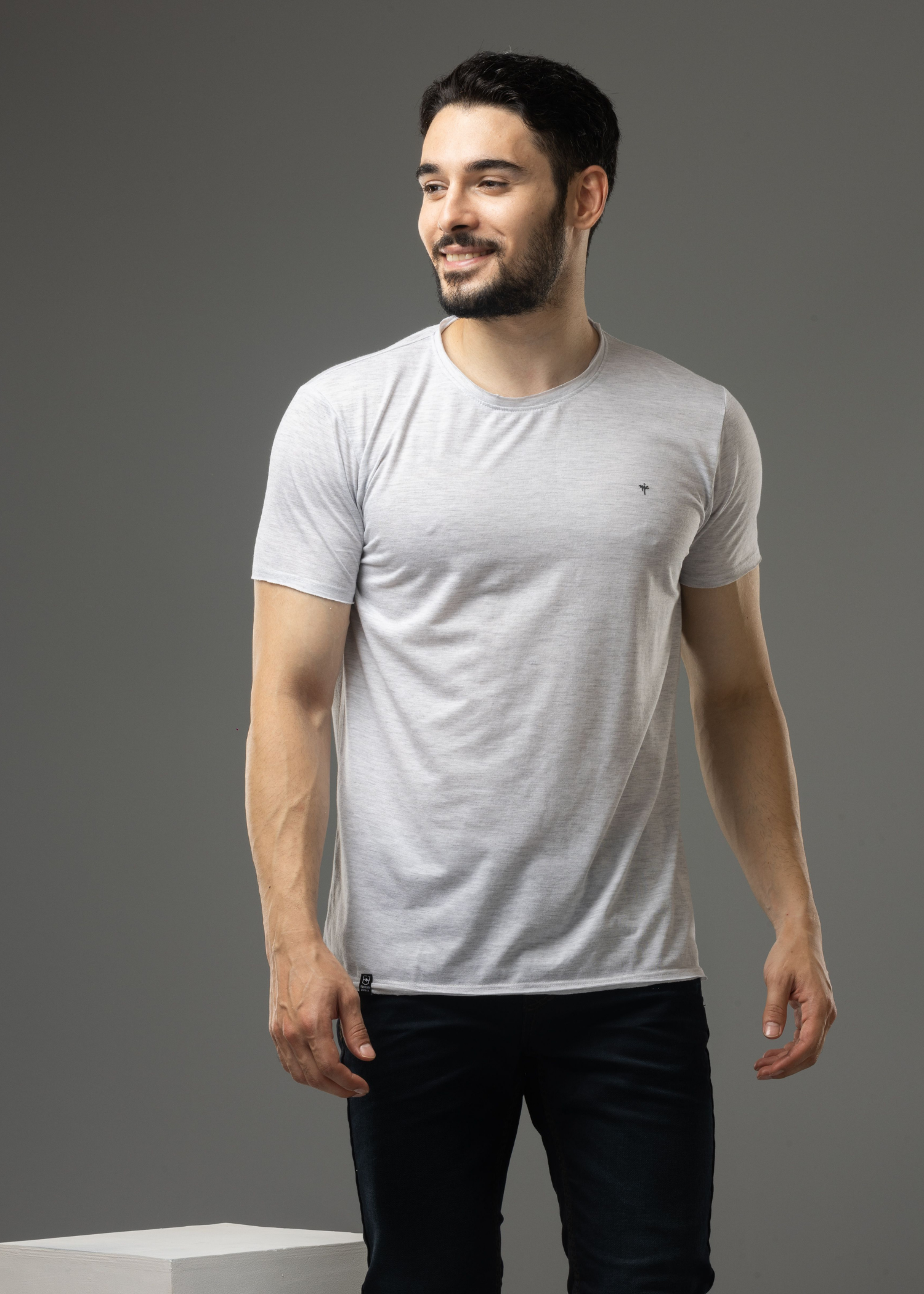 Raw Solid Half Sleeve T-shirt For Mens