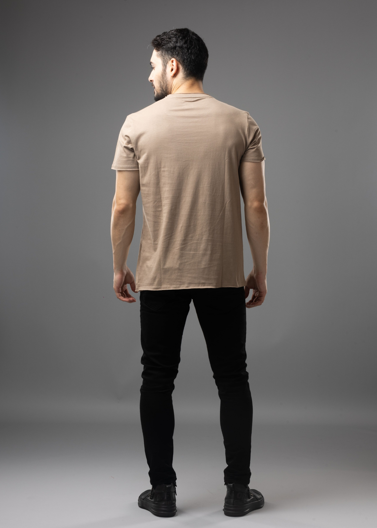 Raw Solid Half Sleeve T-shirt For Men