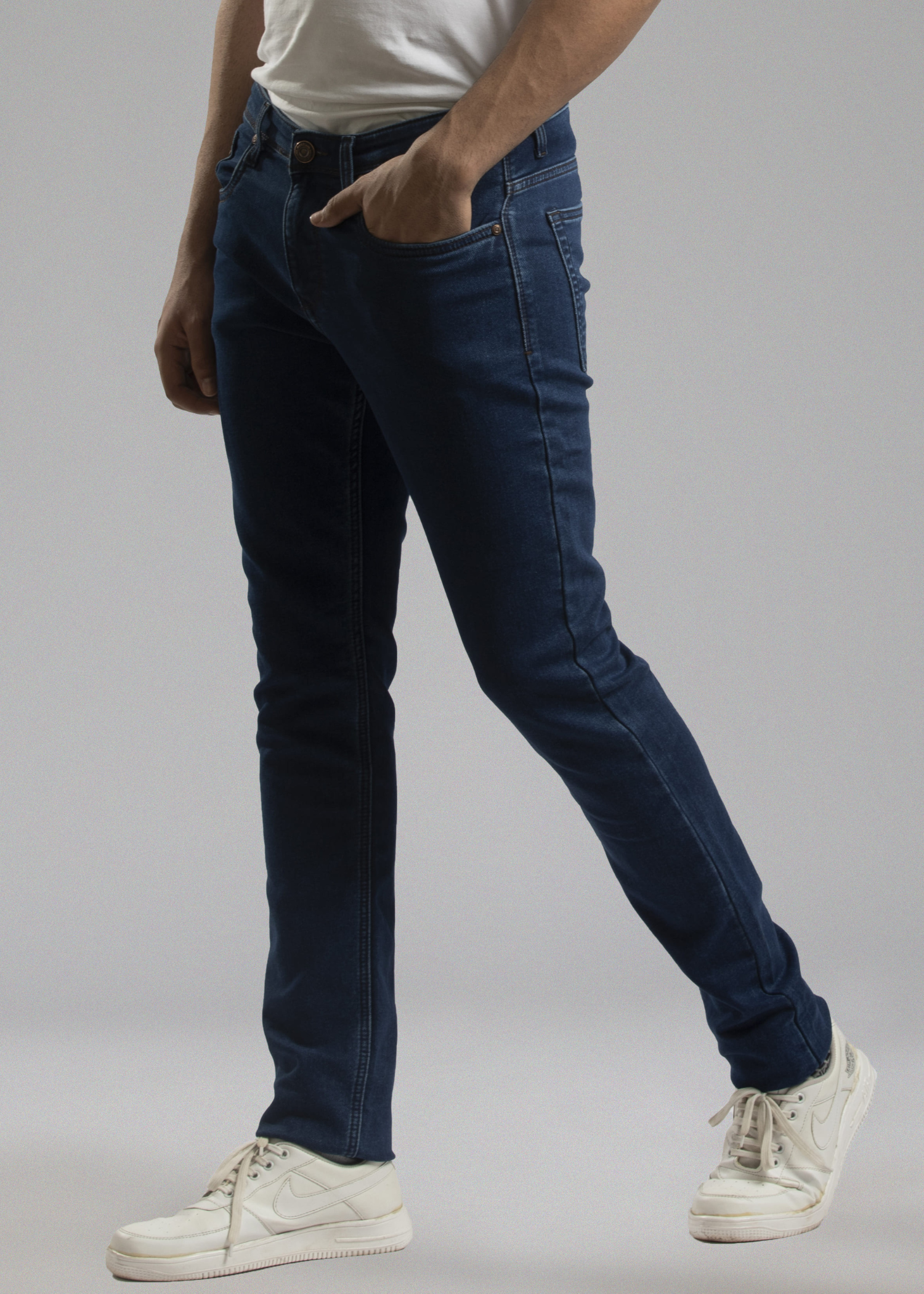 Vegrant Slim Fit Denim Jeans For Men - Nostrum