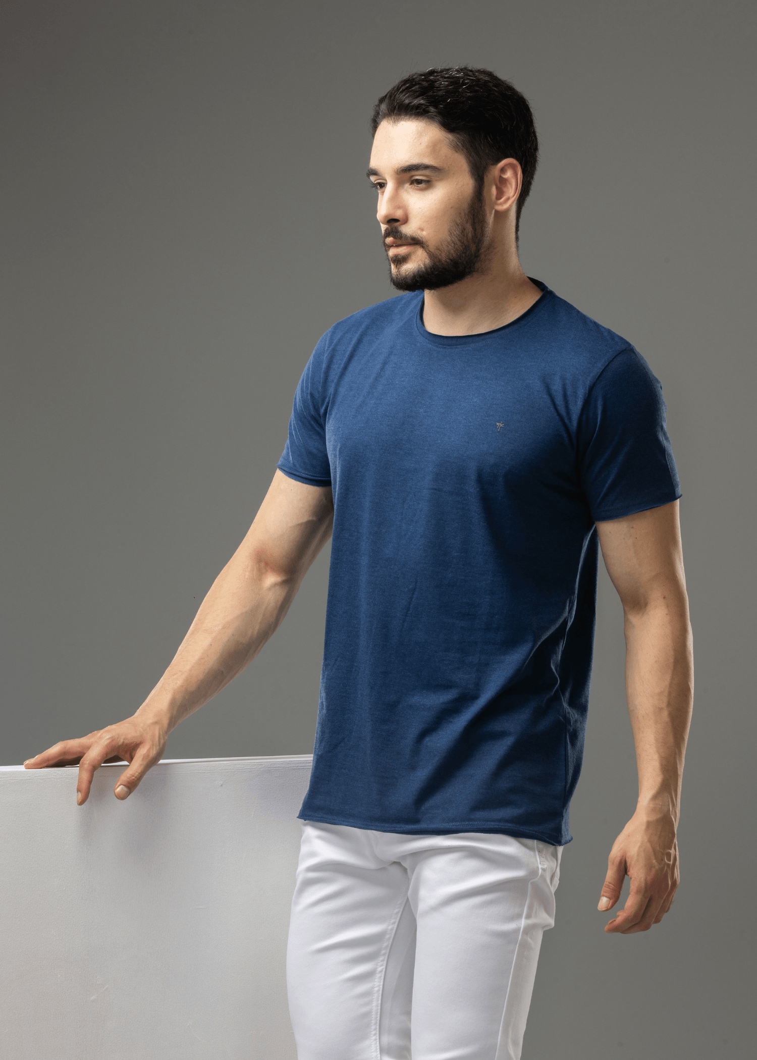 Arch Solid Half Sleeve T-shirt For Men