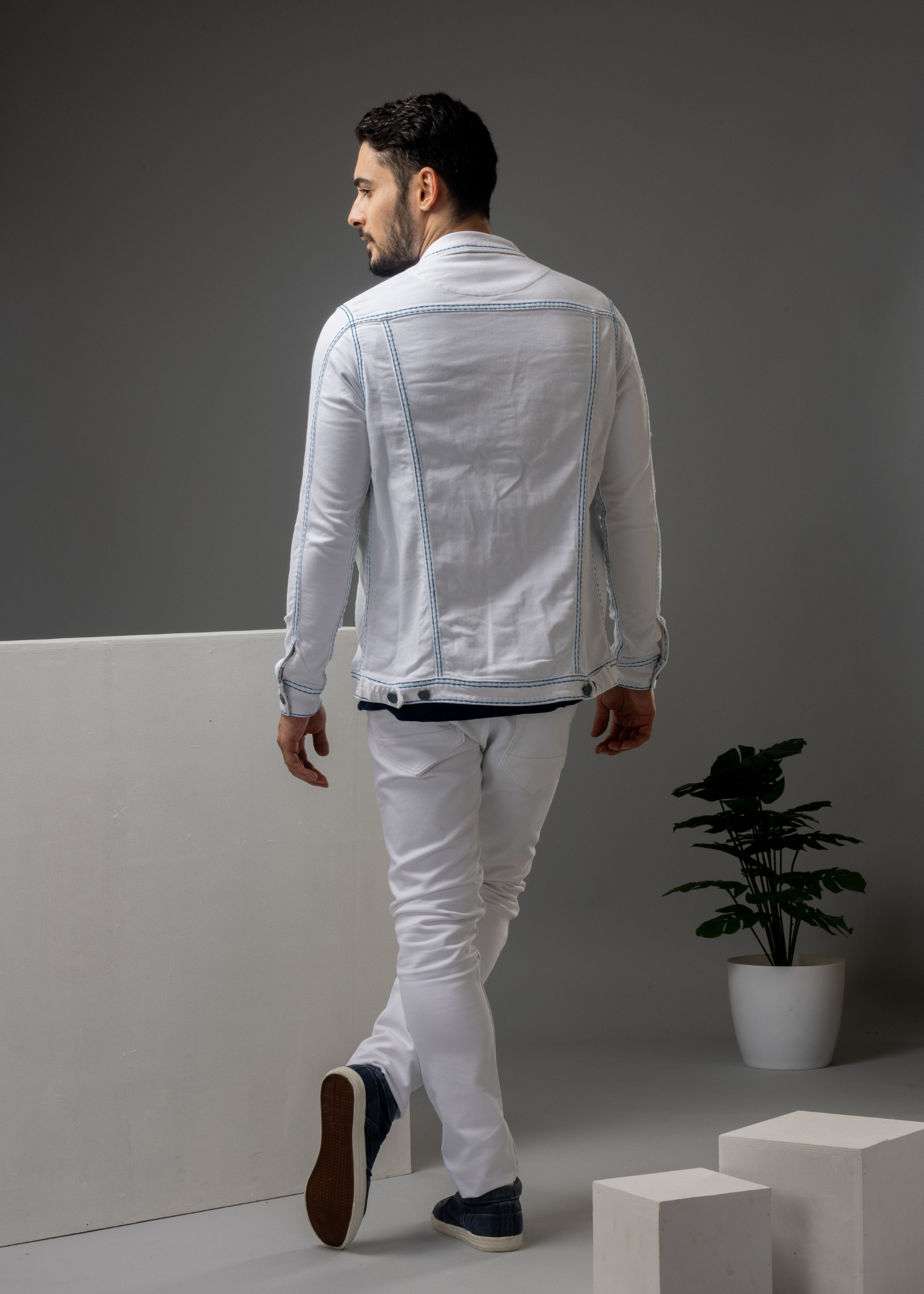 Wesson White Solid Denim Jacket For Men