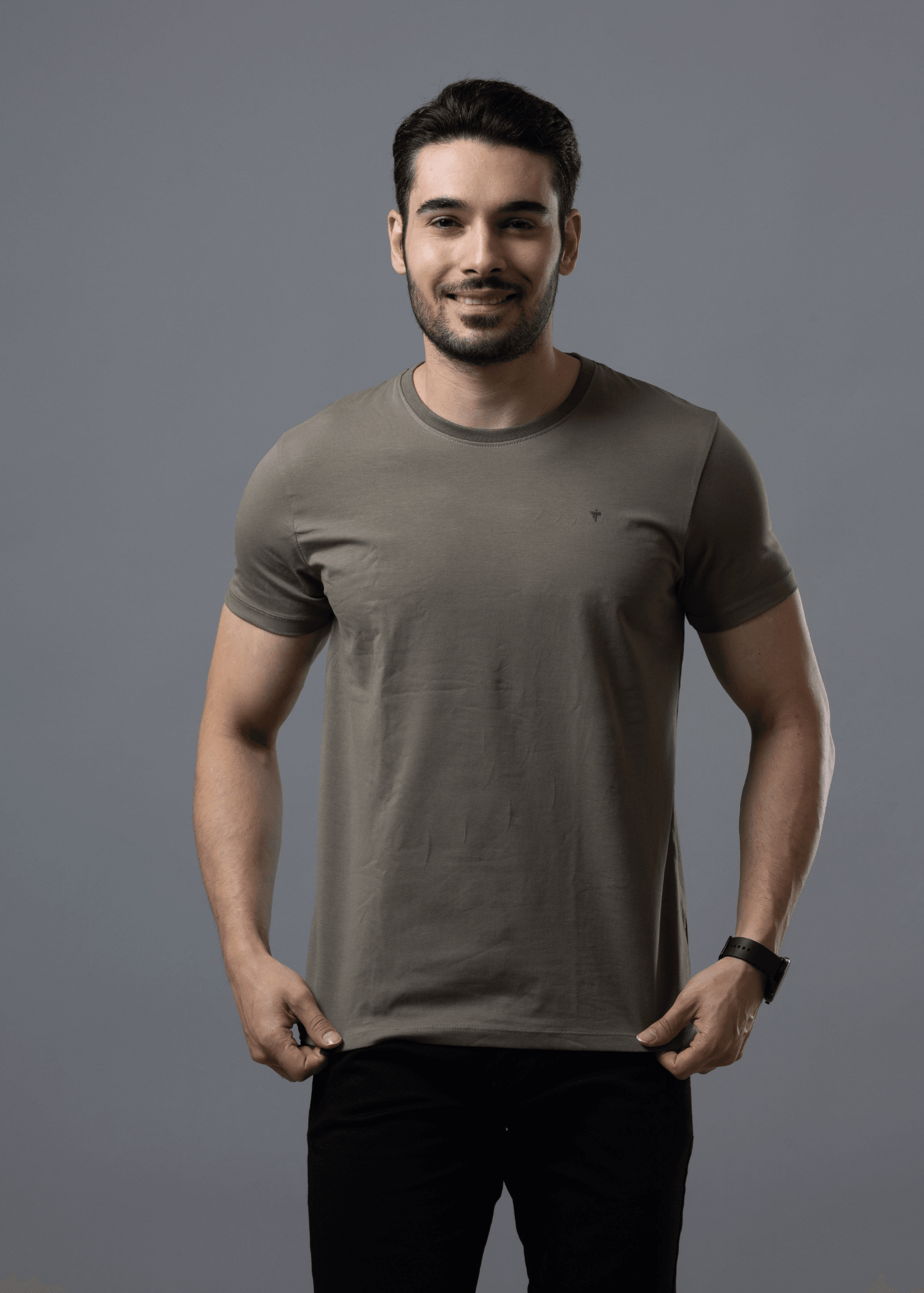 Arch Solid Half Sleeve T-shirt For Men