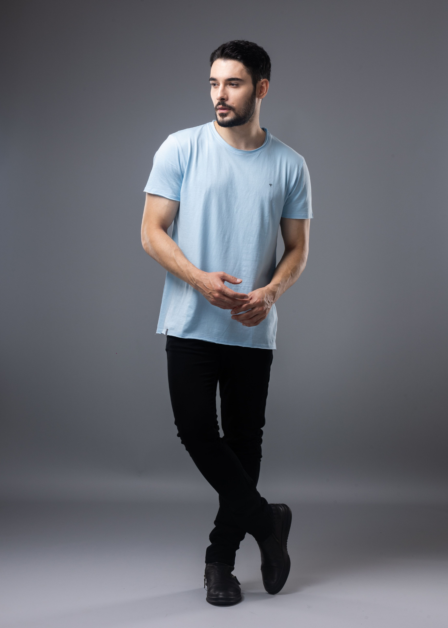 Raw Solid Half Sleeve T-shirt For Mens